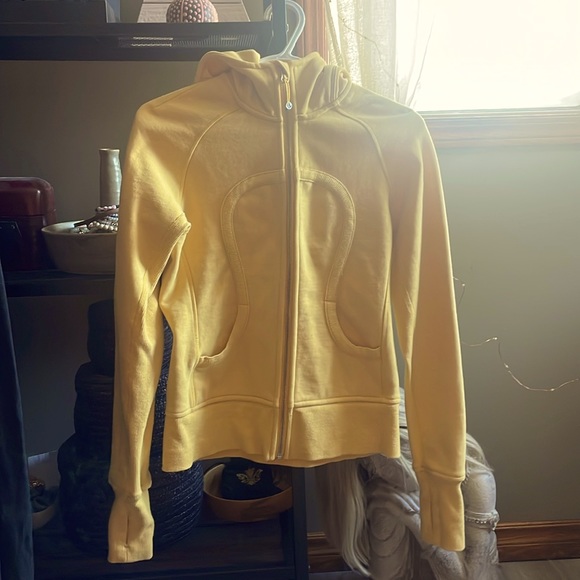 lululemon athletica Tops - Lululemon Size 6 Hoodie